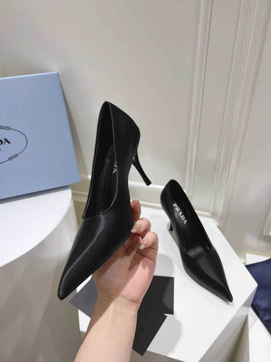 PRA BASIC HIGH-HEELED BLACK SATIN - 34