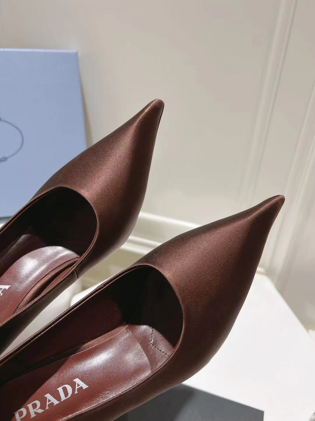 PRA BASIC HIGH-HEELED CHOCOLATE SATIN - 34