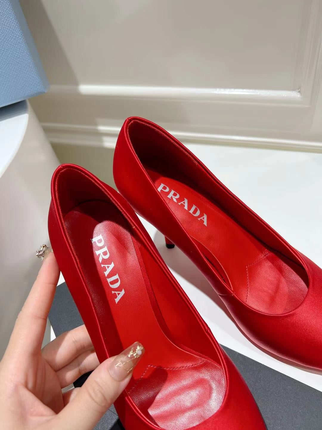 PRA BASIC HIGH-HEELED CRIMSON SATIN - 34