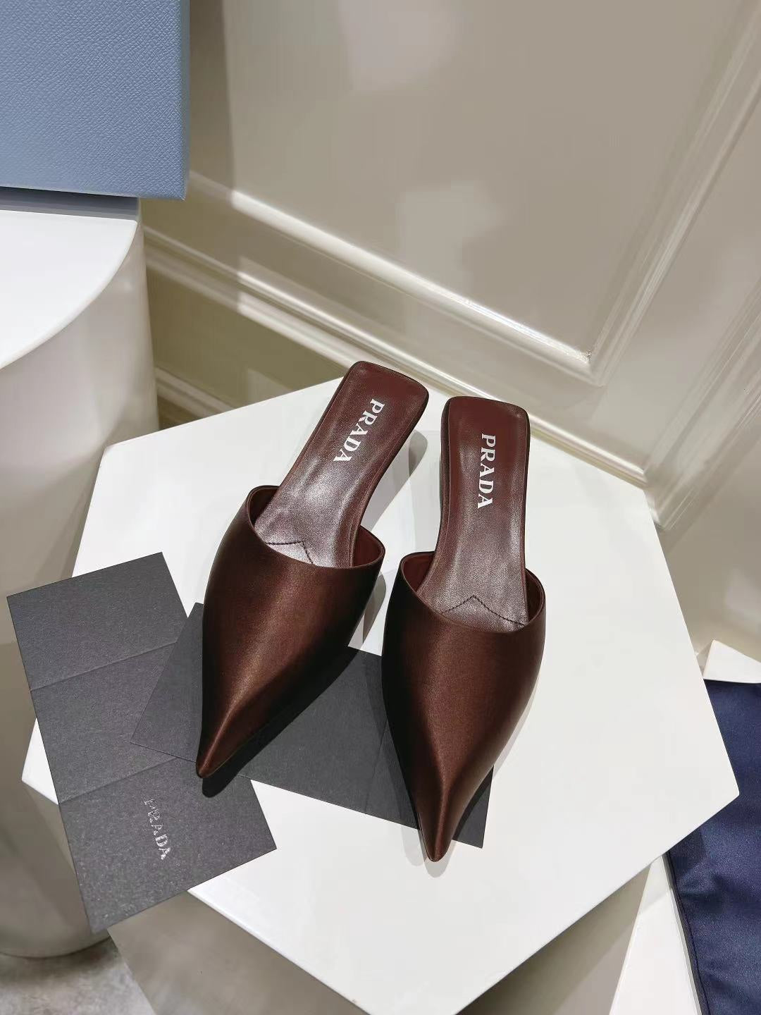 PRA POINTED-TOE MULES CHOCOLATE SATIN - 34