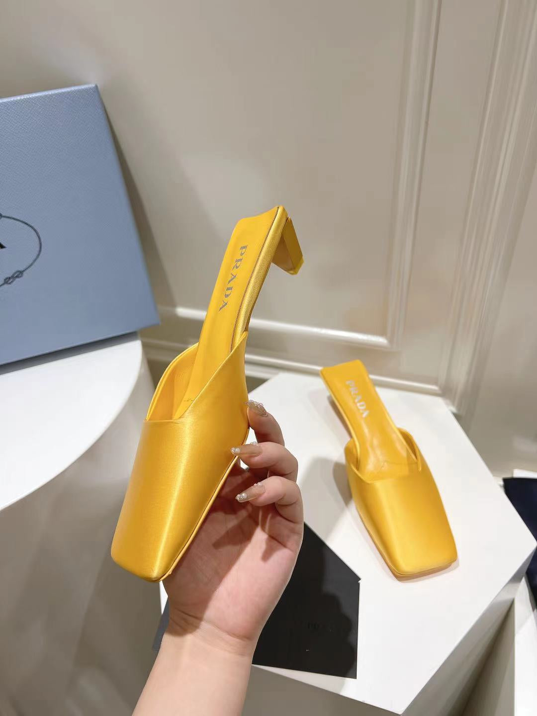 PRA SQUARE TOE MULES YELLOW SATIN - 34