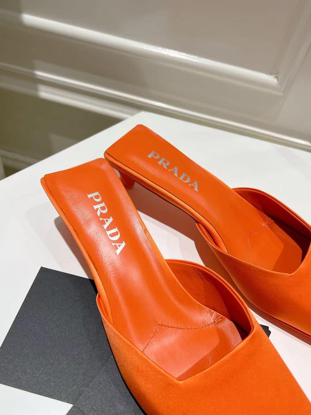 PRA SQUARE TOE MULES BRIGHT ORANGE SATIN - 34
