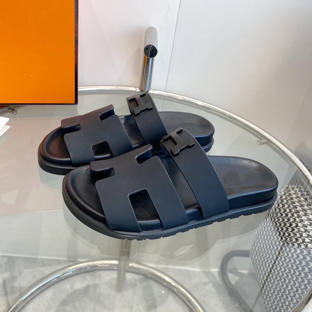 Chypre Sandal Black Leather - 35