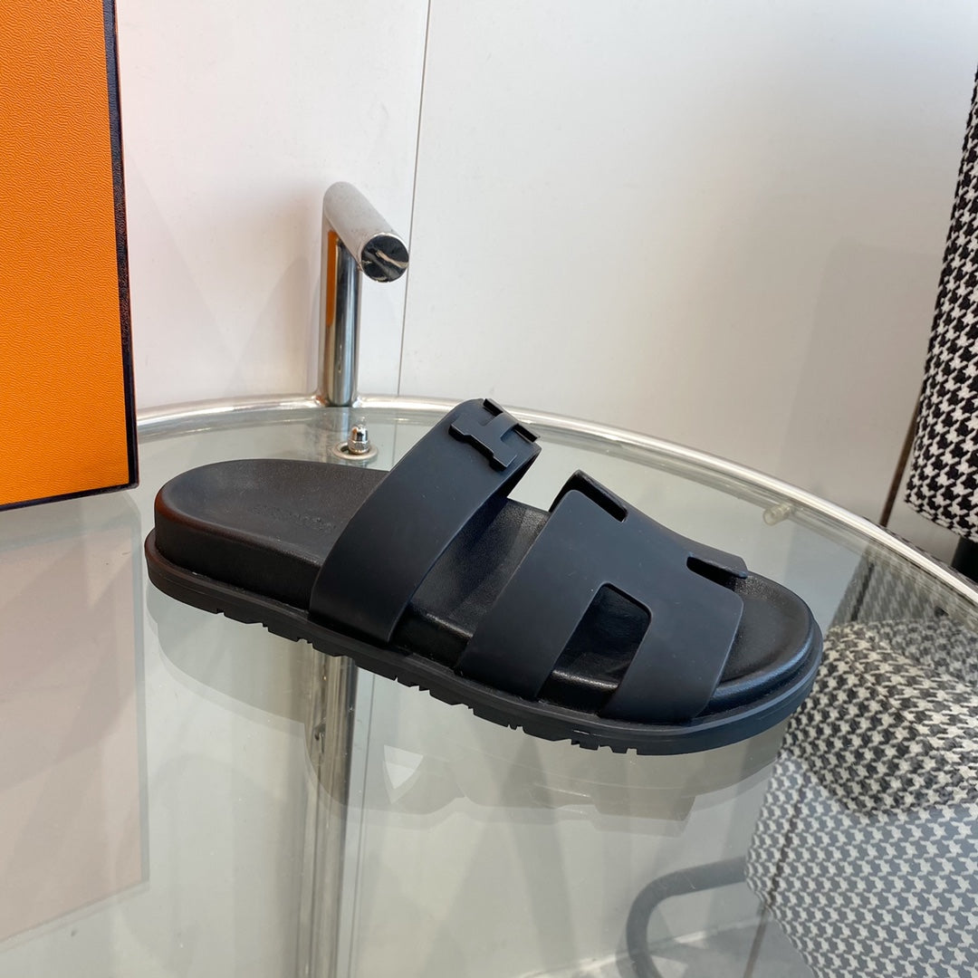 Chypre Sandal Black Leather - 35