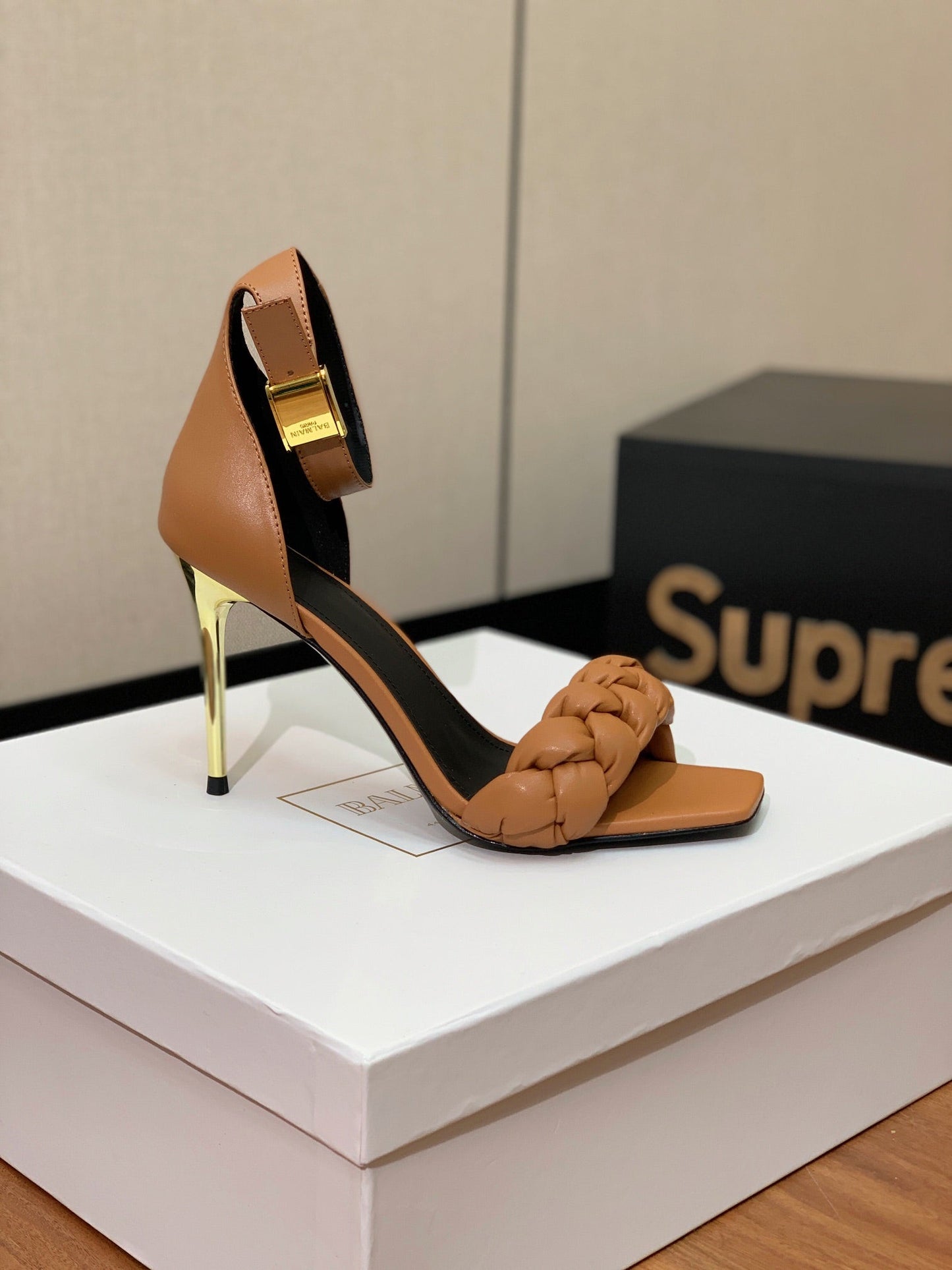 BALMAIN 25S ANKLE STRAP HIGH HEEL 95MM IN BROWN CALFSKIN - 36