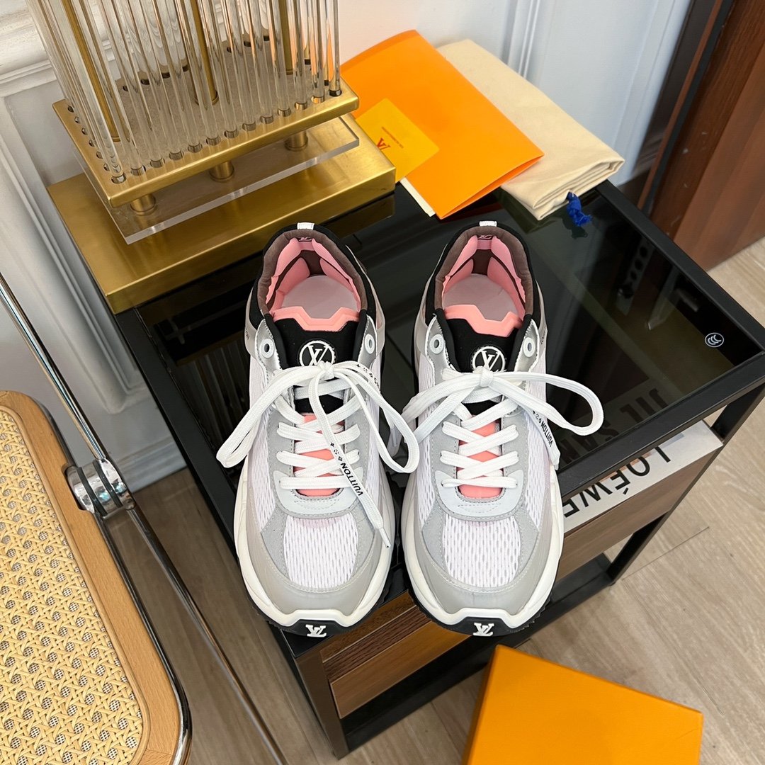 LV RUN 55 SNEAKER PINK BLACK - 35