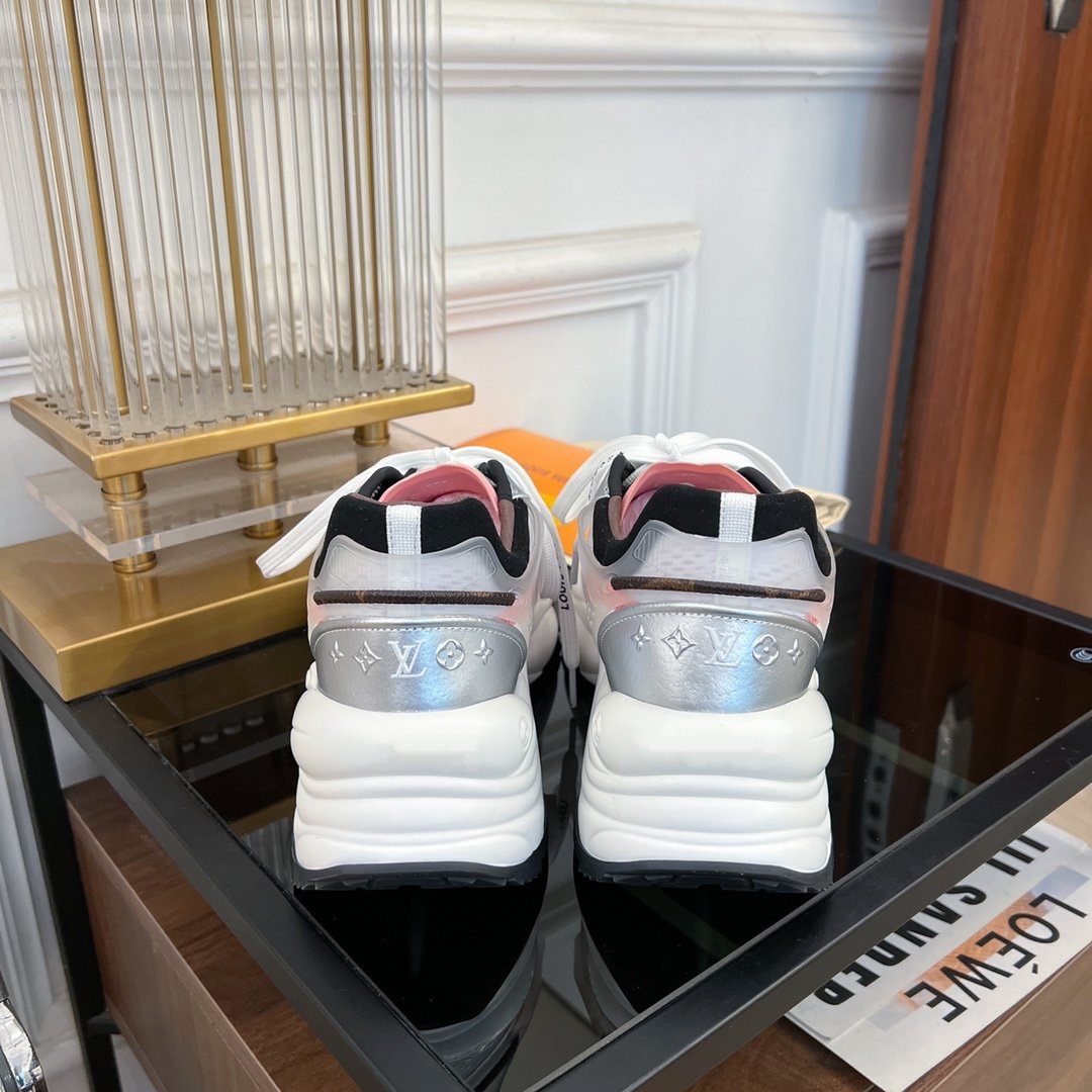 LV RUN 55 SNEAKER PINK BLACK - 35
