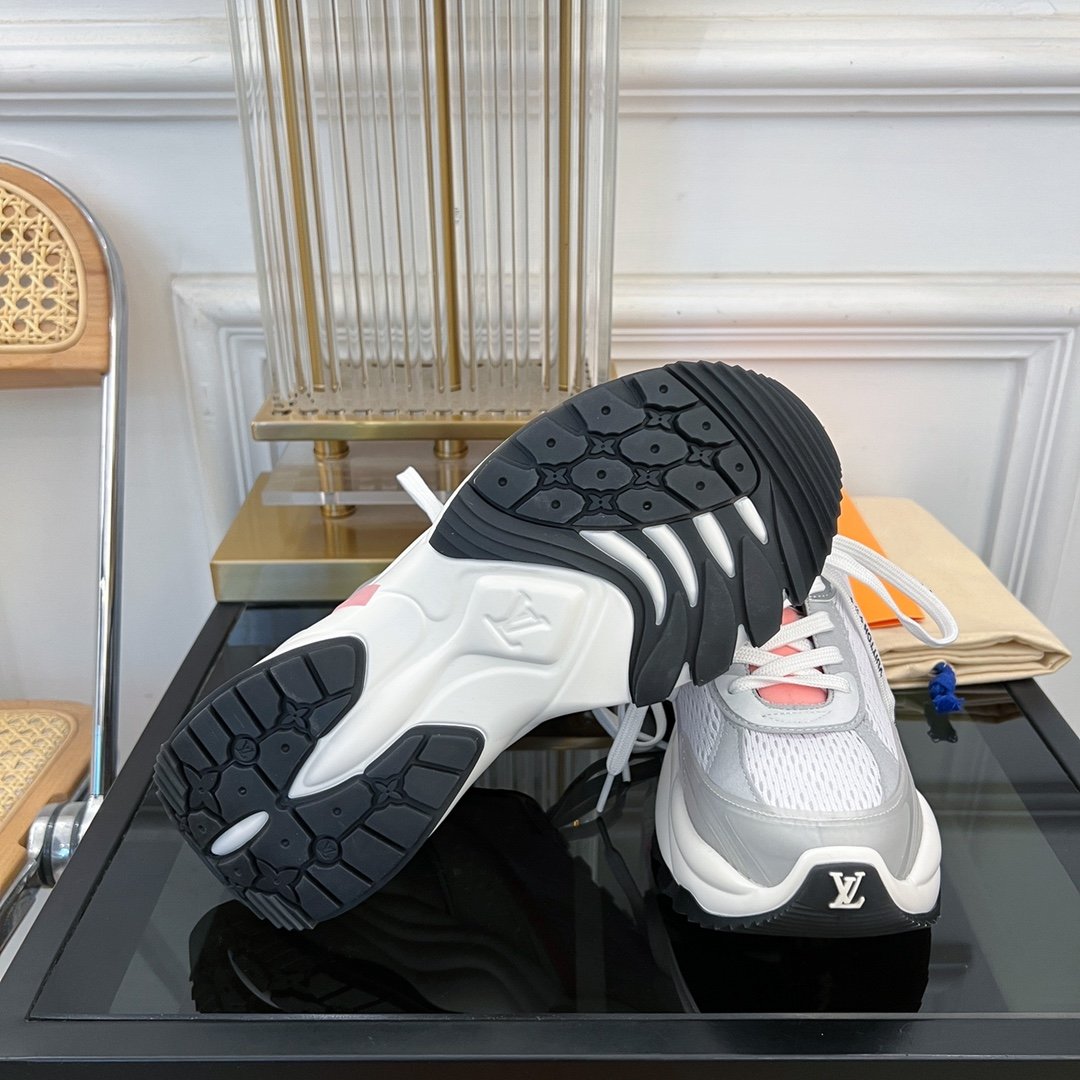 LV RUN 55 SNEAKER PINK BLACK - 35
