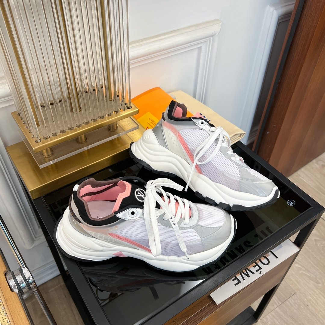 LV RUN 55 SNEAKER PINK BLACK - 35