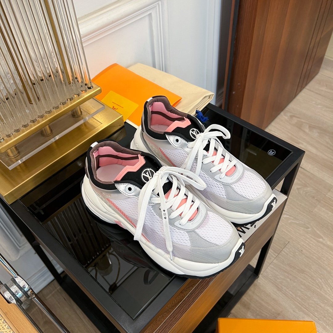 LV RUN 55 SNEAKER PINK BLACK - 35