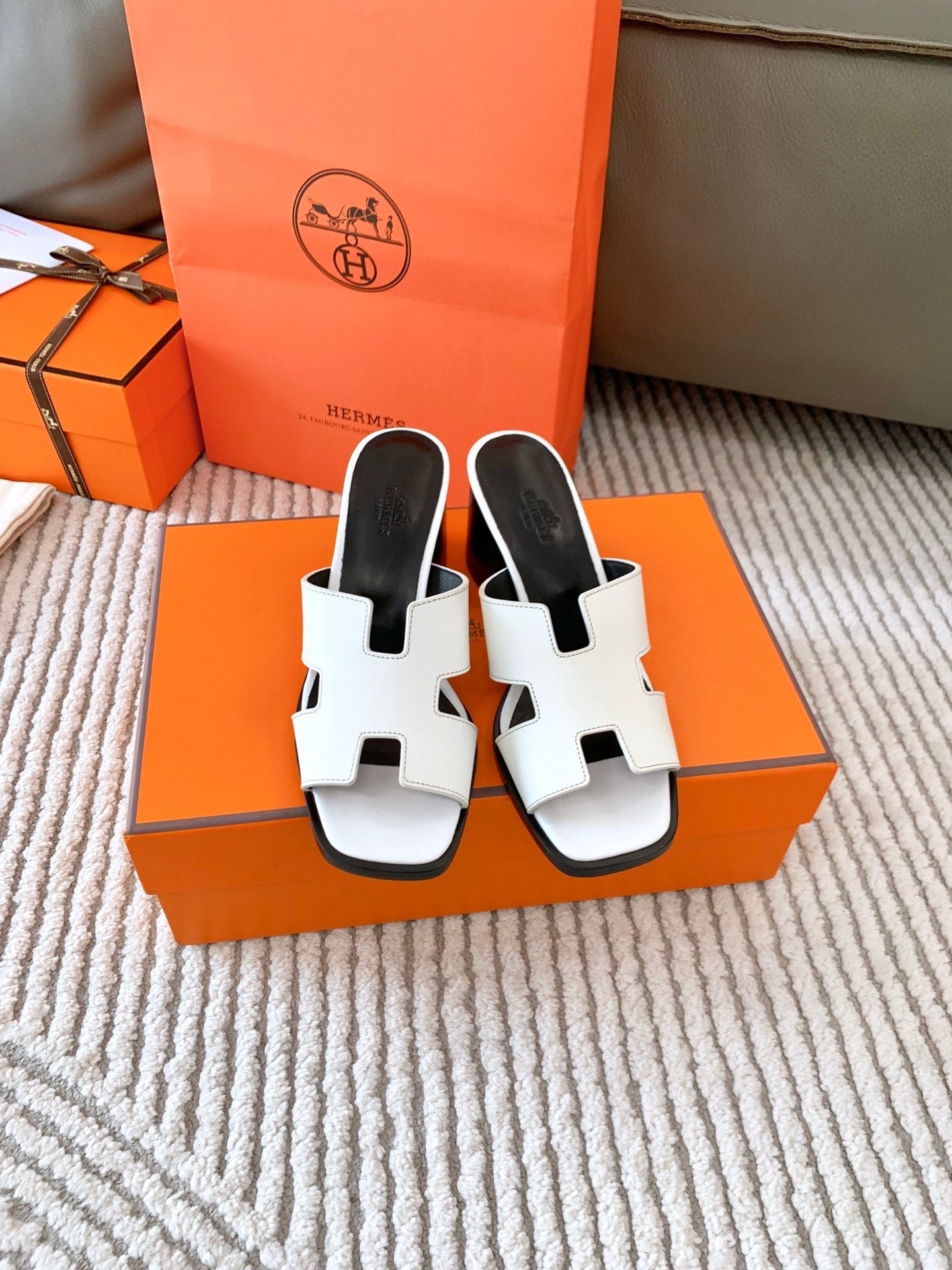 HELIA 60 SANDAL IN WHITE CALFSKIN - 35