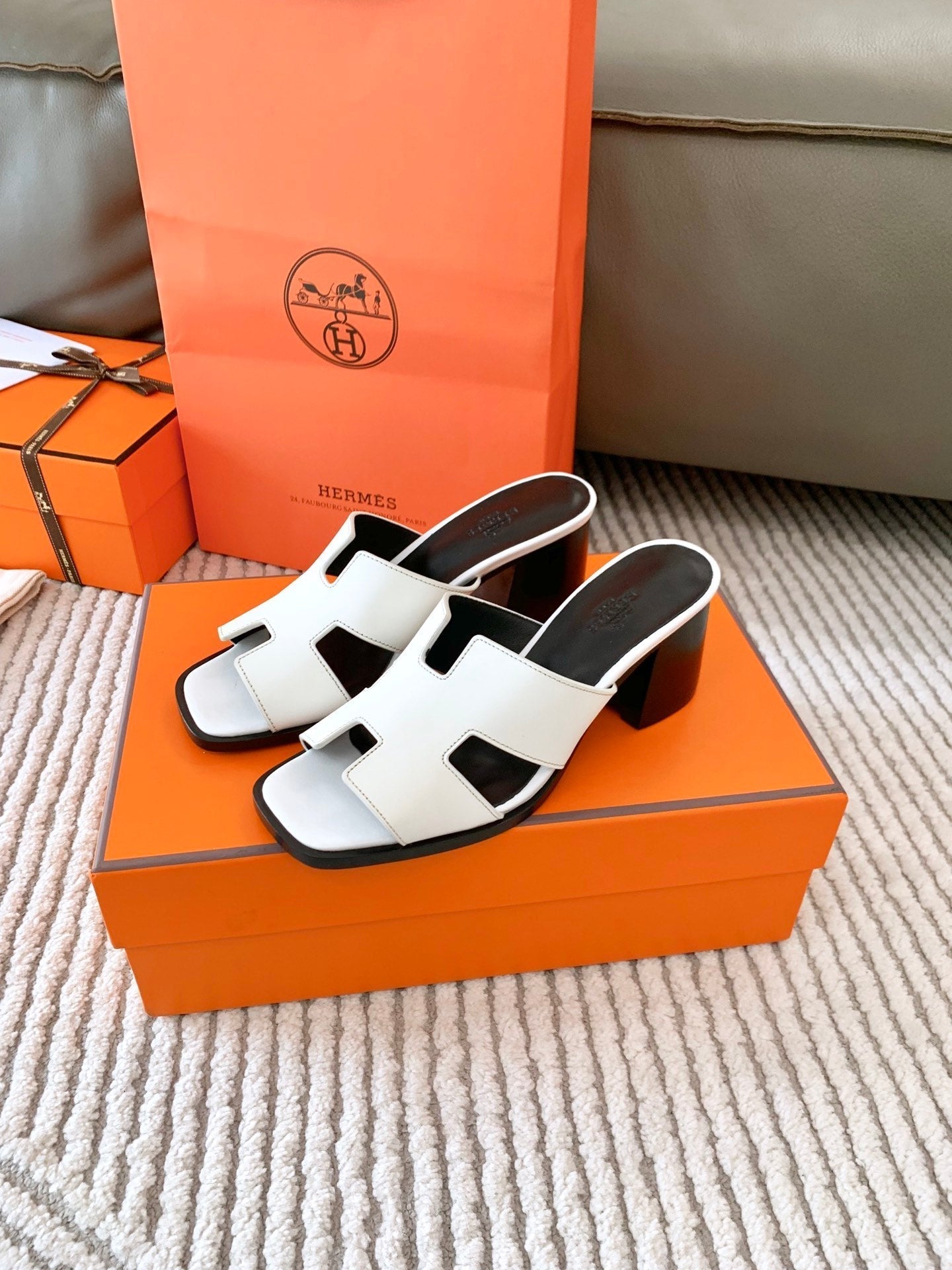 HELIA 60 SANDAL IN WHITE CALFSKIN - 35