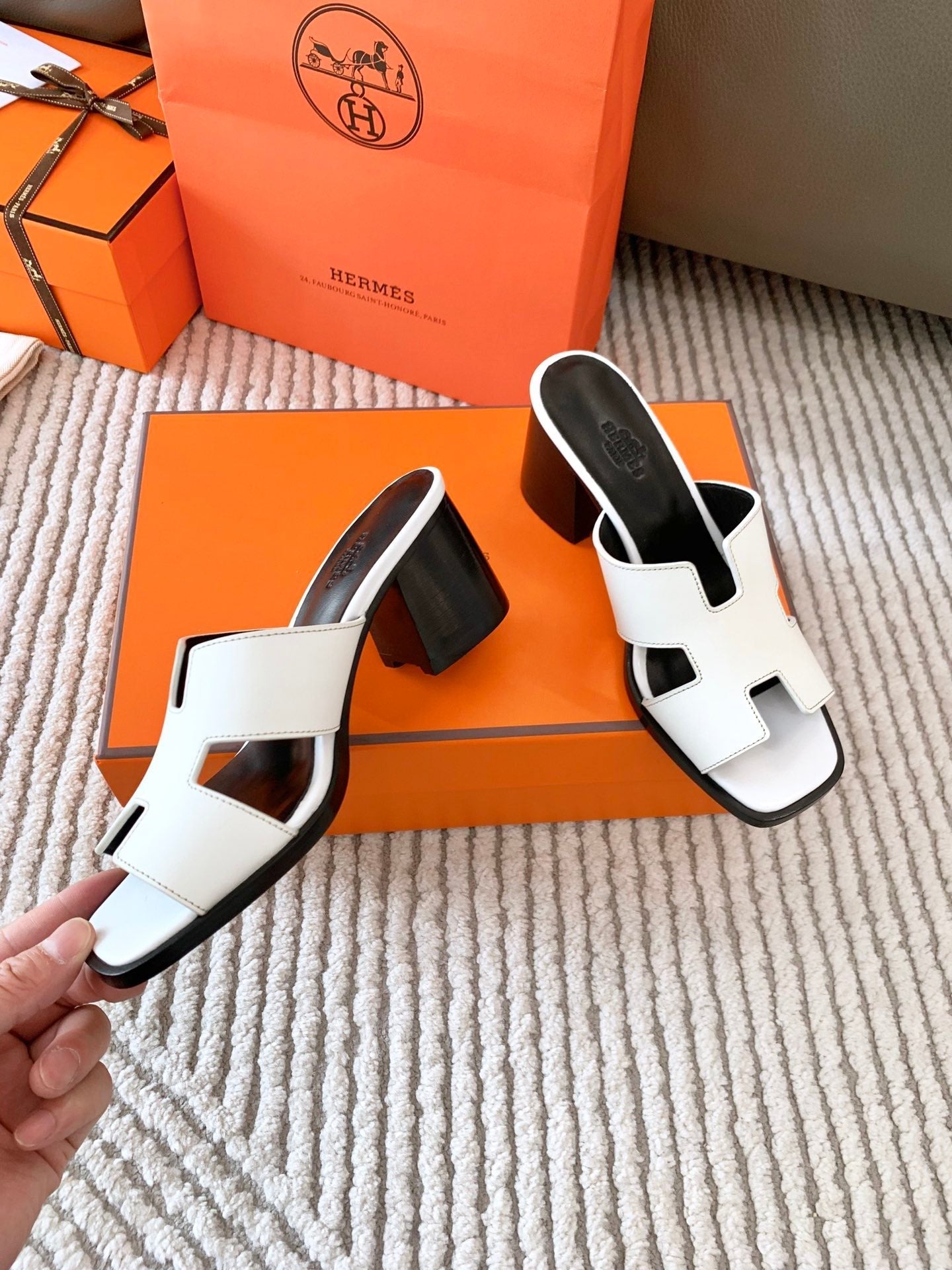 HELIA 60 SANDAL IN WHITE CALFSKIN - 35