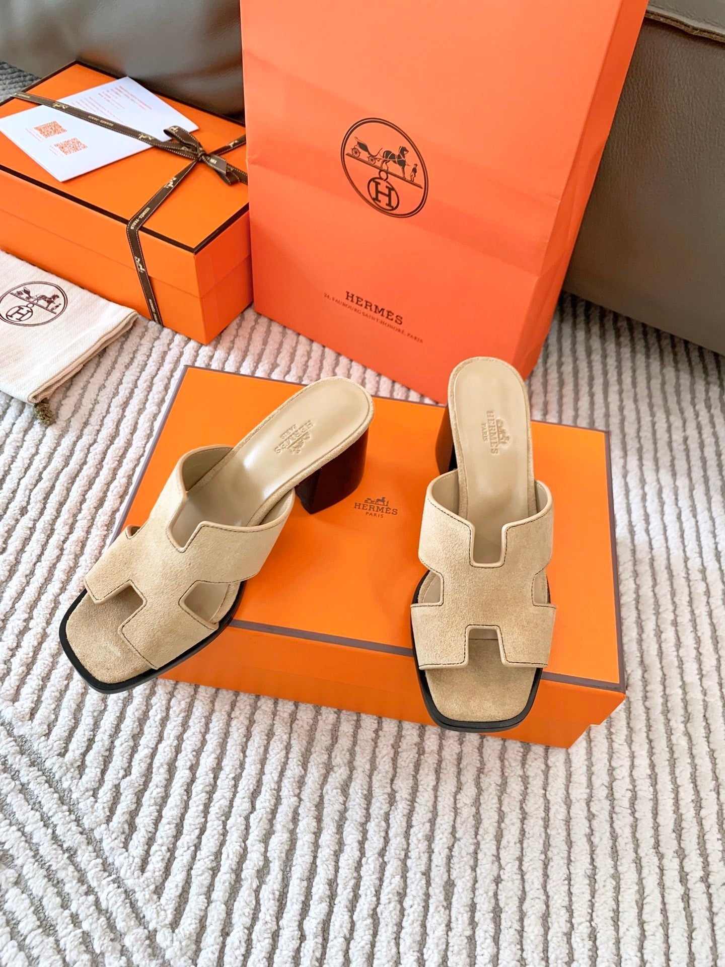 HELIA 60 SANDAL IN TUSCAN BEIGE SUEDE - 35