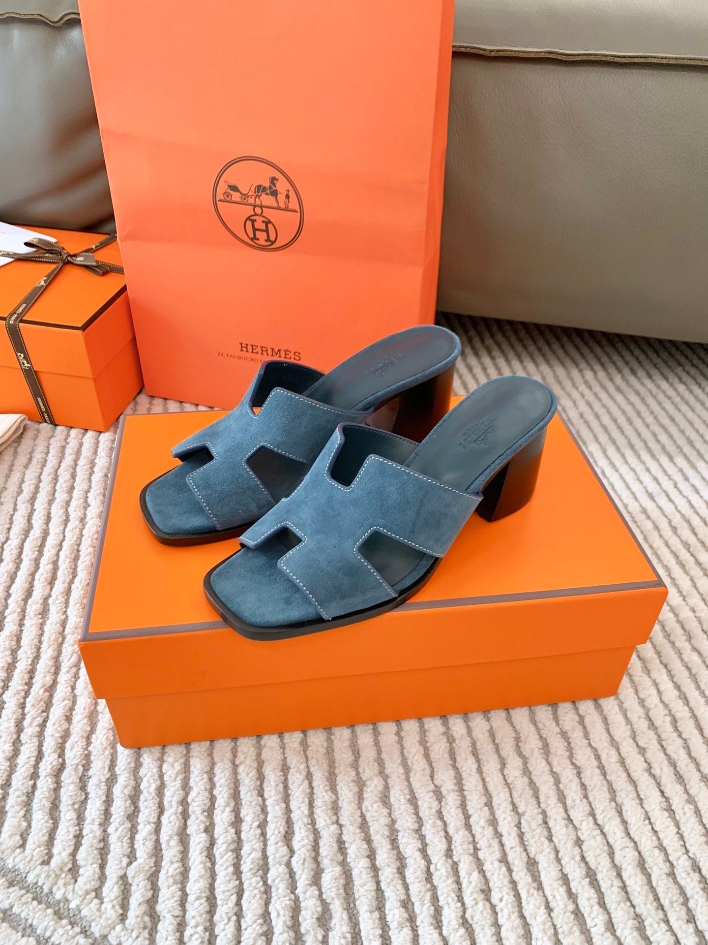 HELIA 60 SANDAL IN STONE BLUE SUEDE - 35