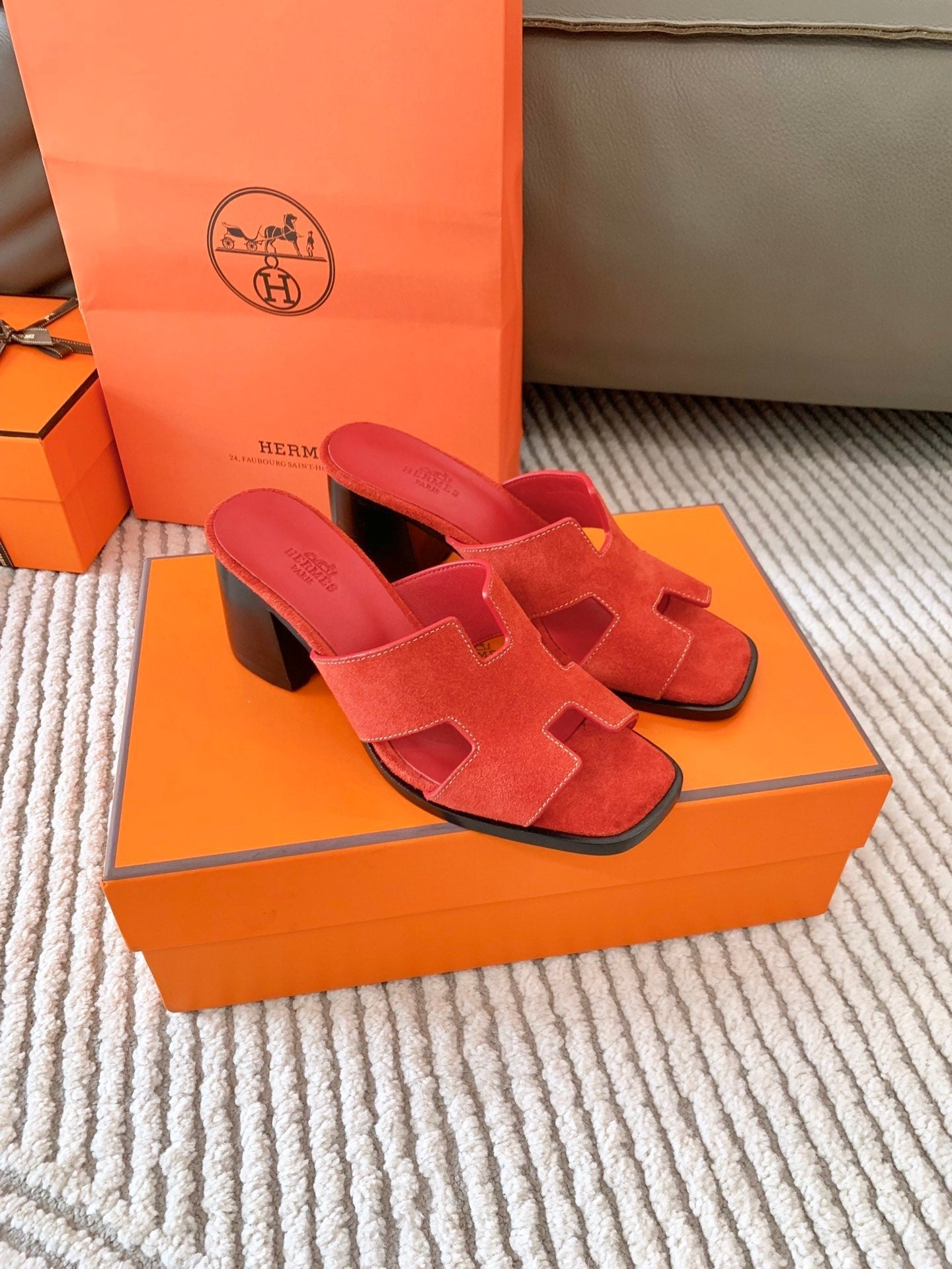 HELIA 60 SANDAL IN CHERRY RED SUEDE - 35