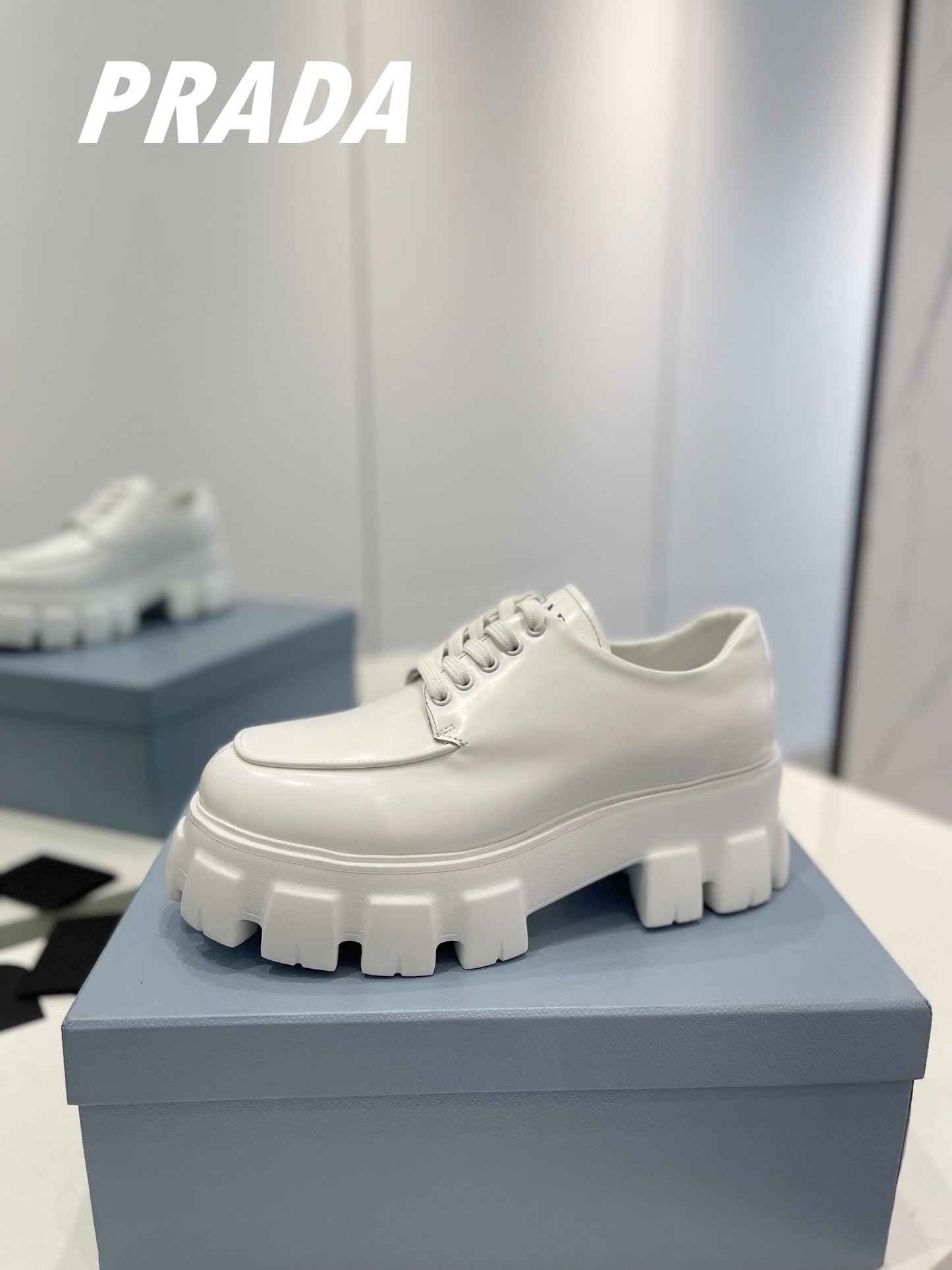 PRA BRUSHED LEATHER MONOLITH LACE-UP LOAFERS WHITE - 35