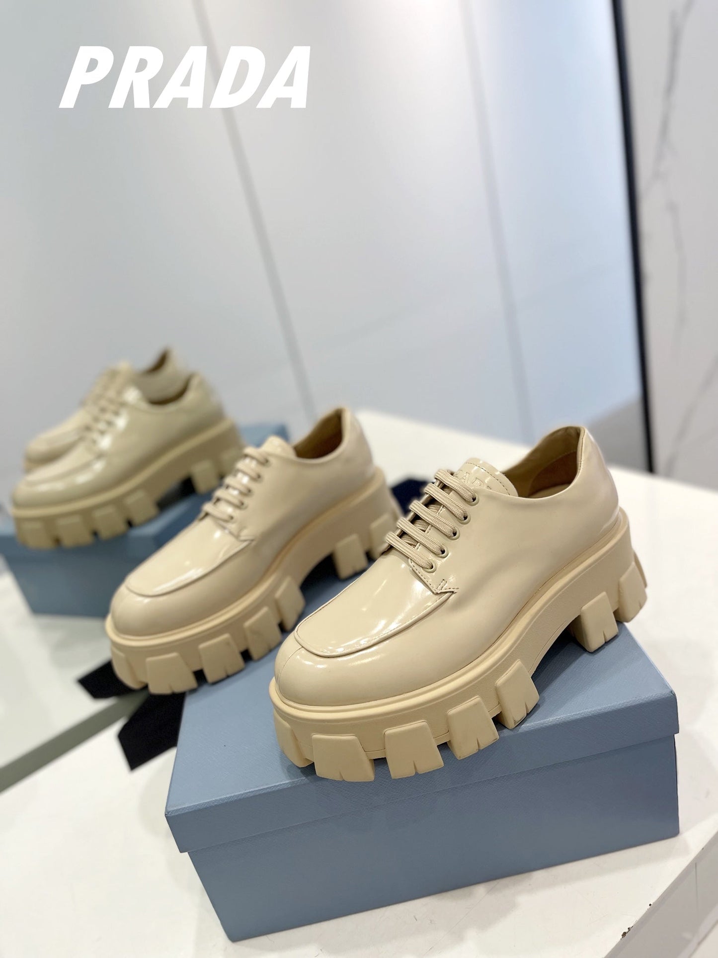PRA BRUSHED LEATHER MONOLITH LACE-UP LOAFERS BEIGE - 35