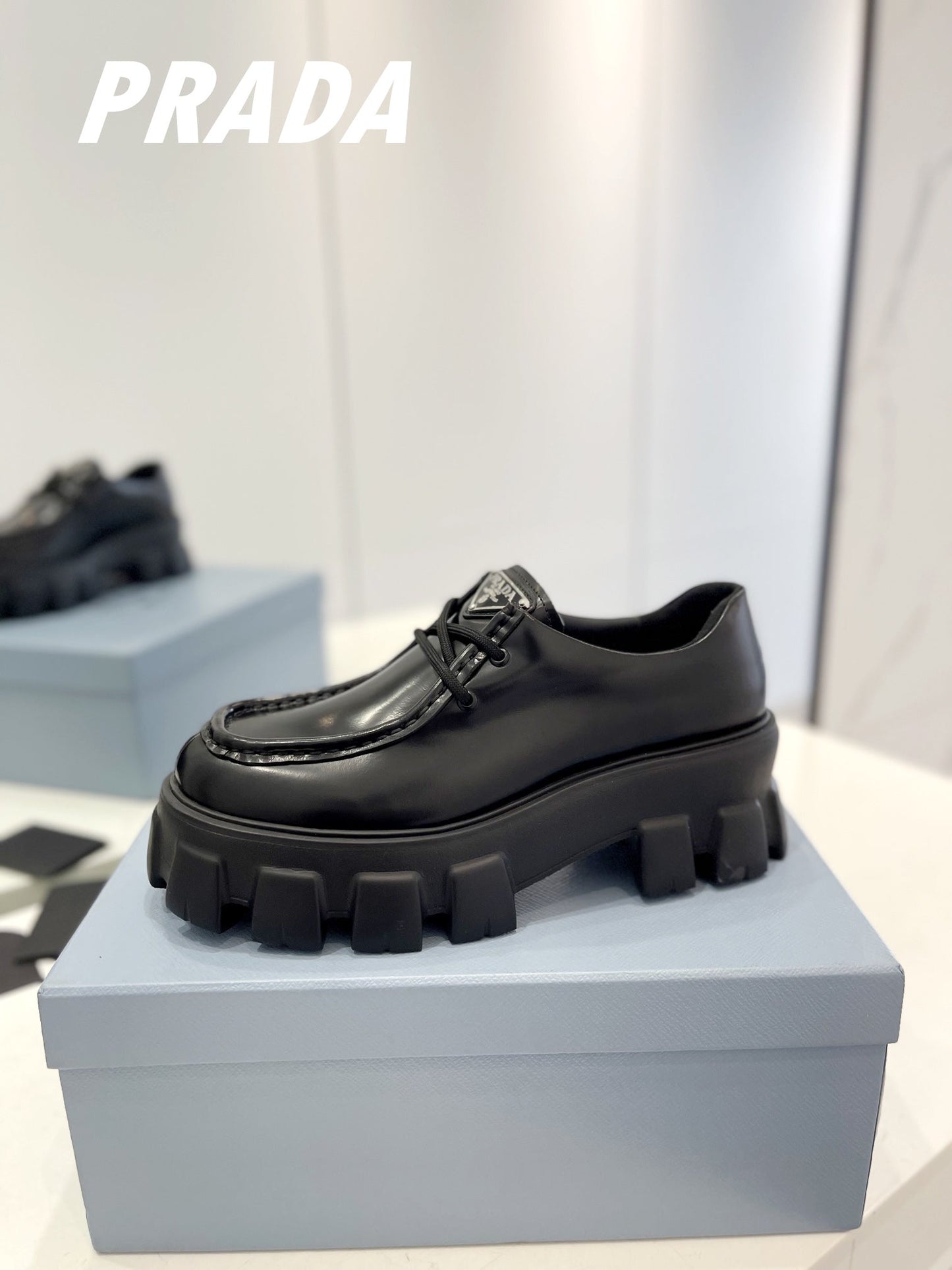 PRA MONOLITH LACE-UP LOAFERS BLACK CALFSKIN - 35