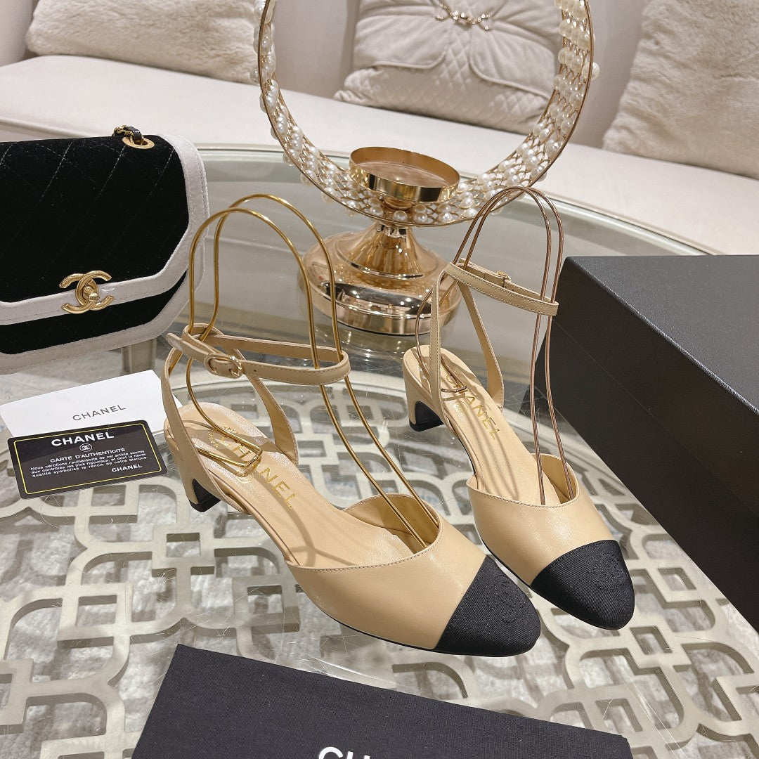 CC SLINGBACK 50MM IN BEIGE AND BLACK CALFSKIN - 35