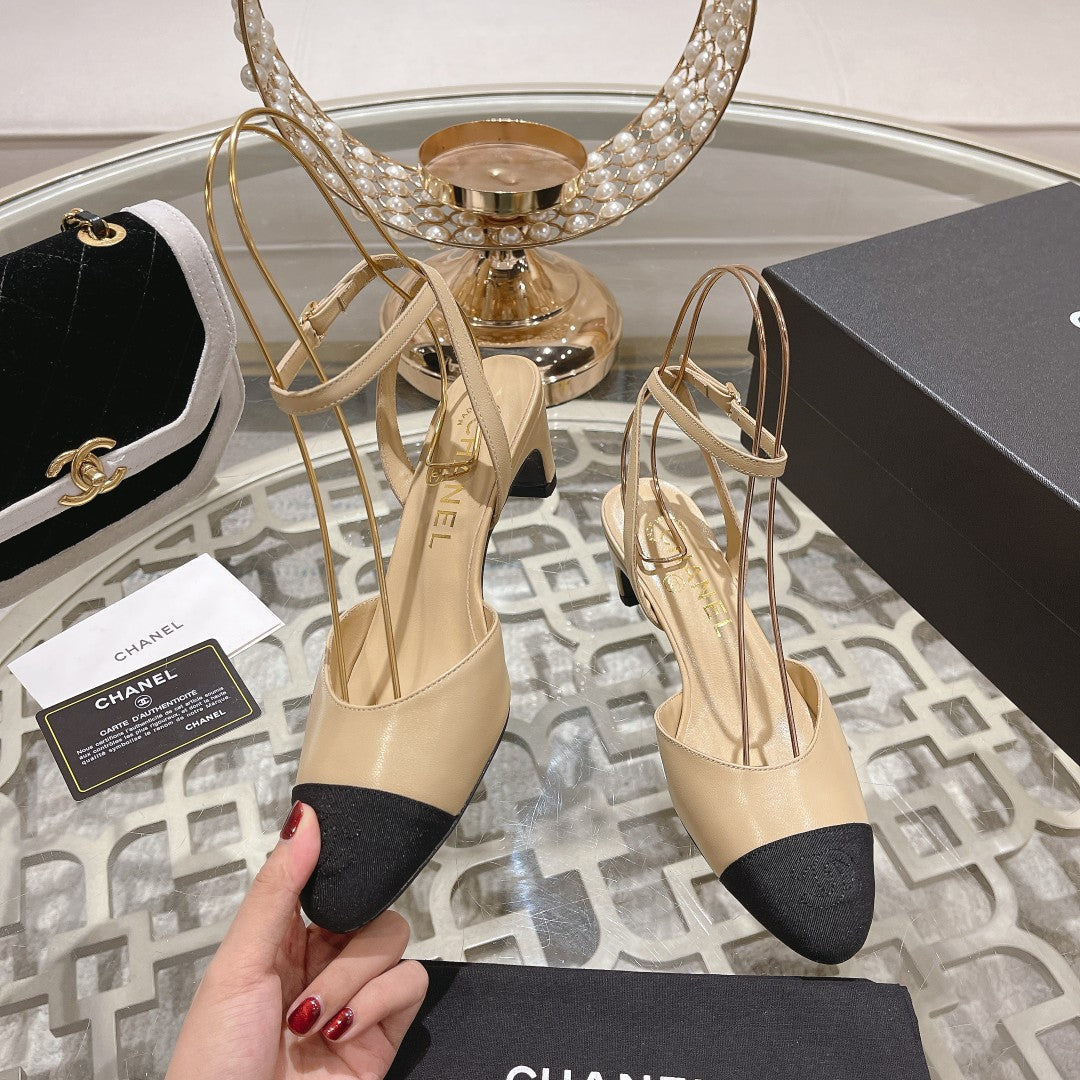 CC SLINGBACK 50MM IN BEIGE AND BLACK CALFSKIN - 35