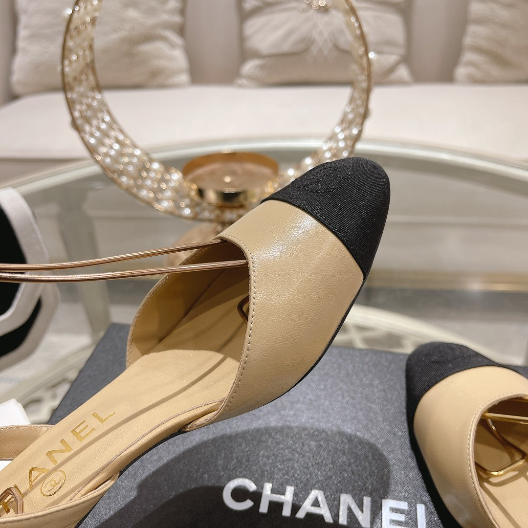 CC SLINGBACK 50MM IN BEIGE AND BLACK CALFSKIN - 35