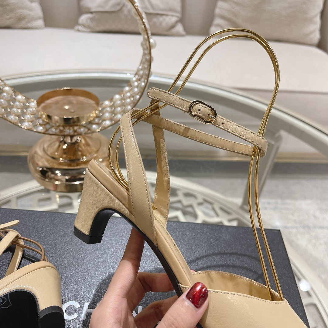 CC SLINGBACK 50MM IN BEIGE AND BLACK CALFSKIN - 35