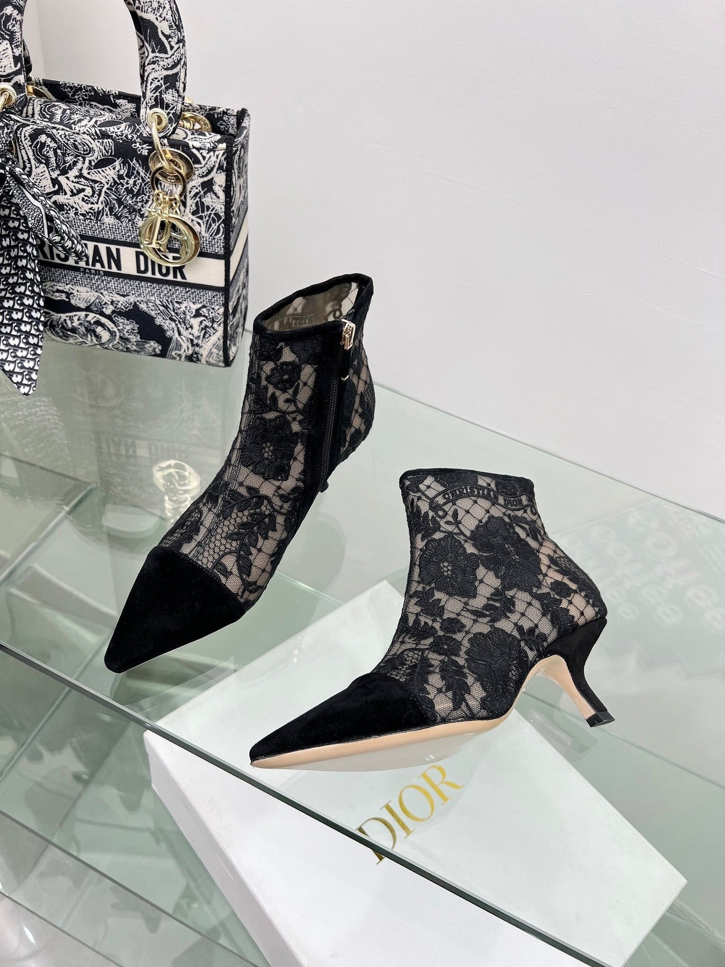 DIOR 25S POINTED-TOE ANKLE BOOTS 50 MM IN BLACK MESH TULLE AND SUEDE - 34