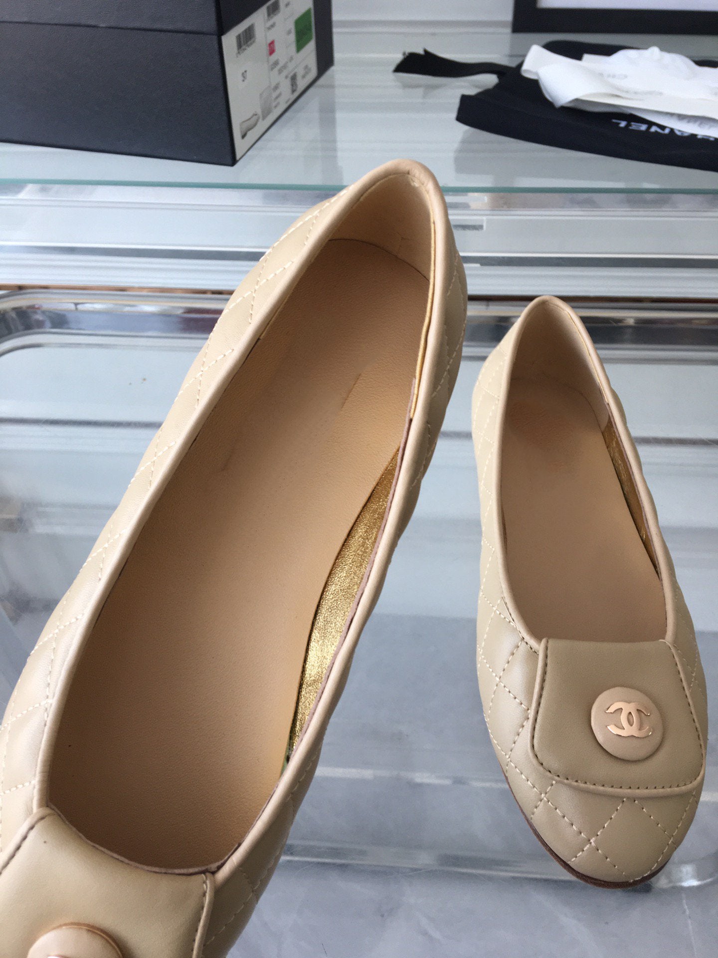 ballet flat quilted beige gold cc lock - 35