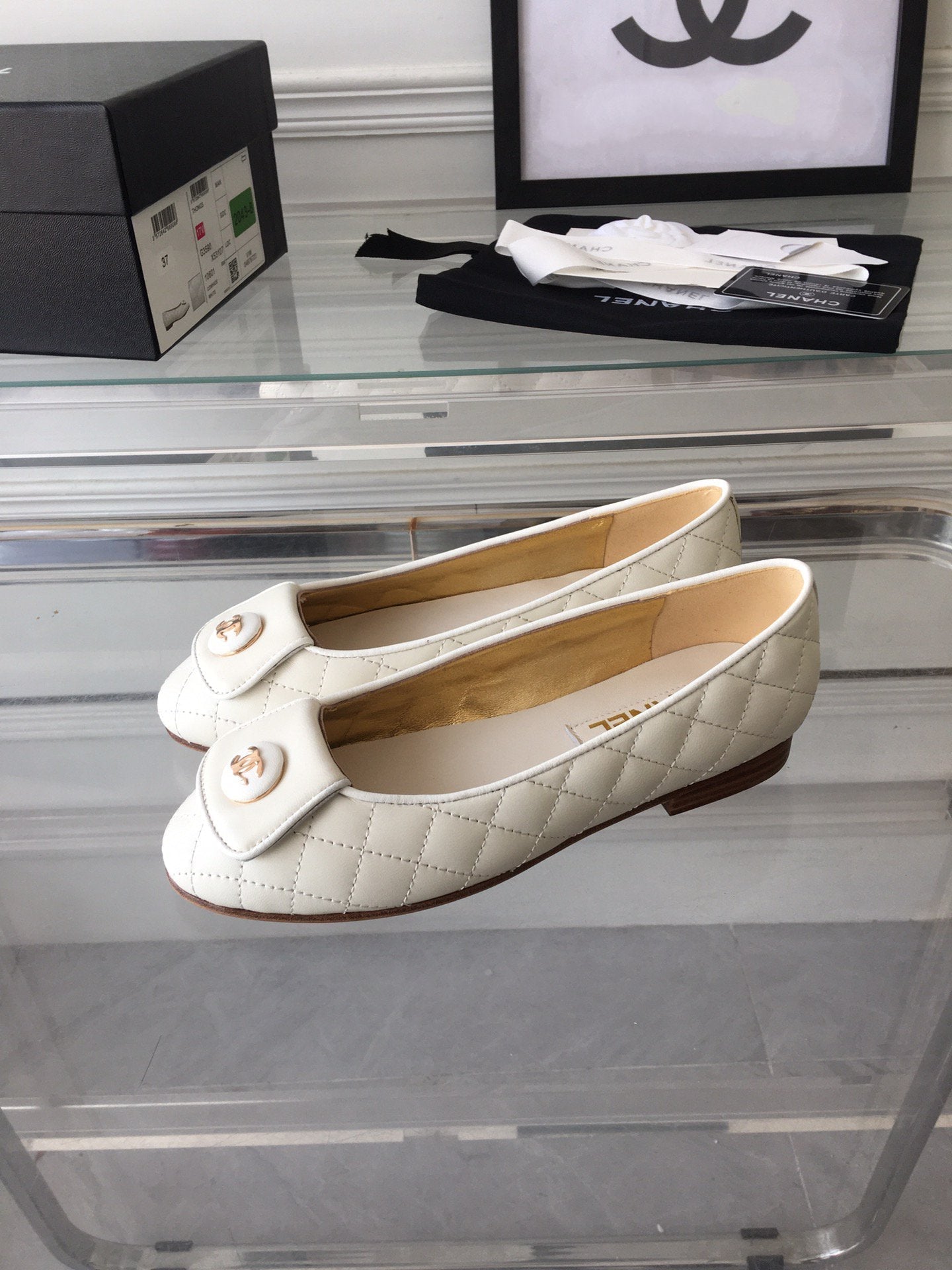 ballet flat quilted white gold cc lock - 35