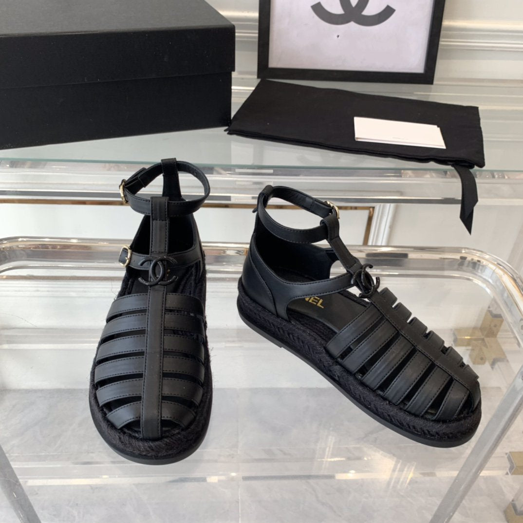cc medium roman sandals black lambskin - 35