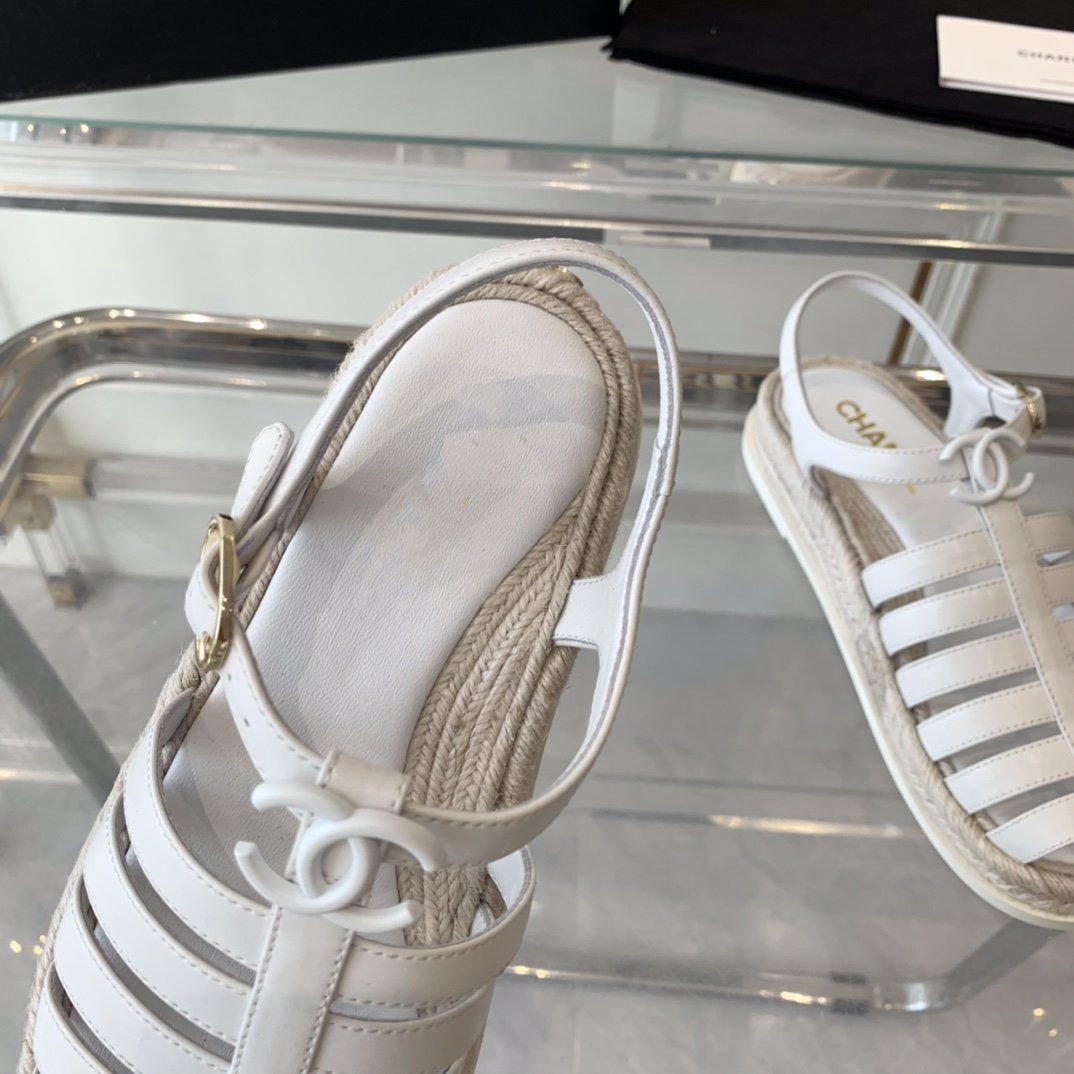 cc roman sandals white lambskin - 35