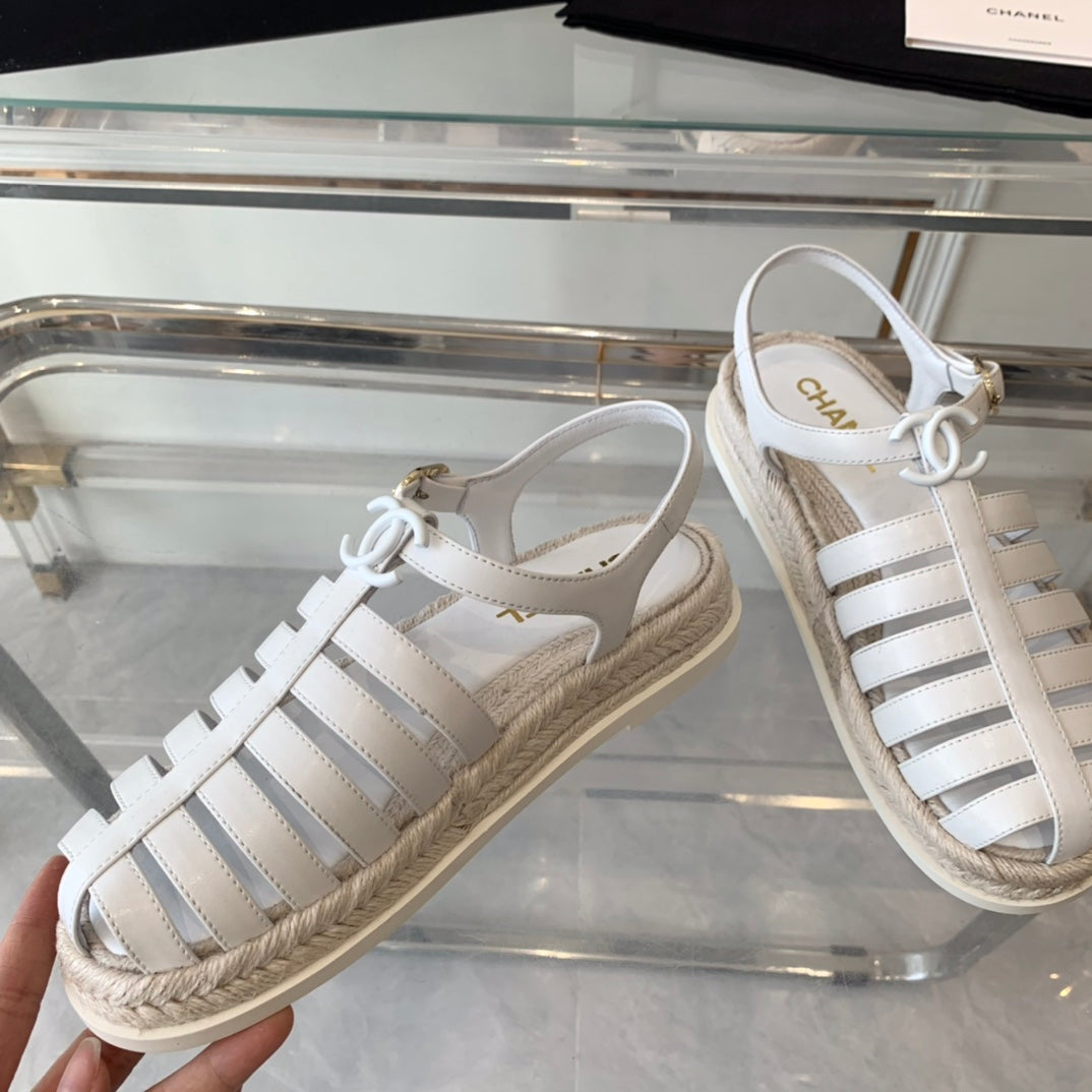 cc roman sandals white lambskin - 35