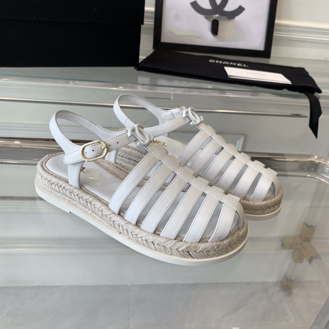 cc roman sandals white lambskin - 35