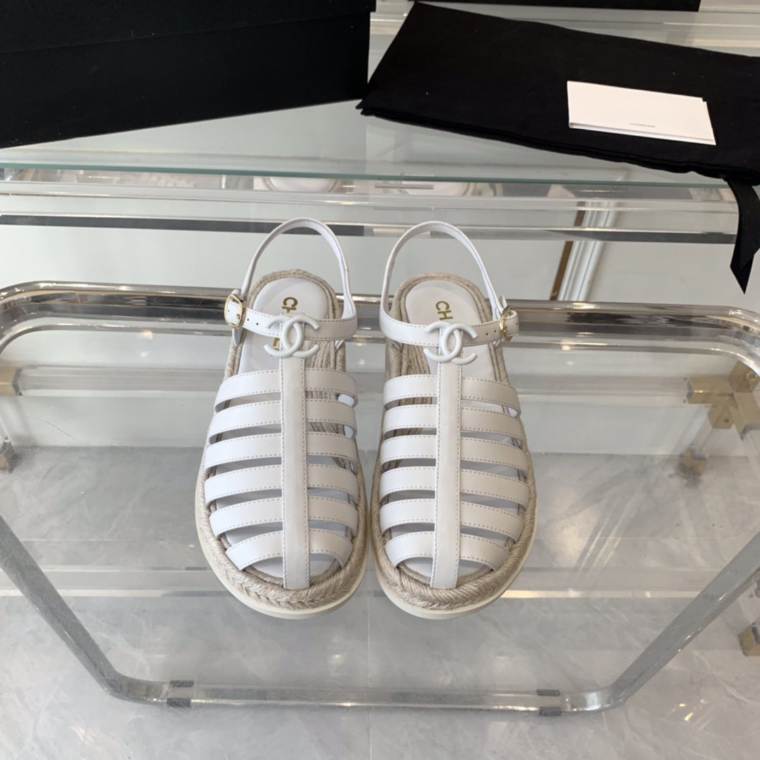 cc roman sandals white lambskin - 35