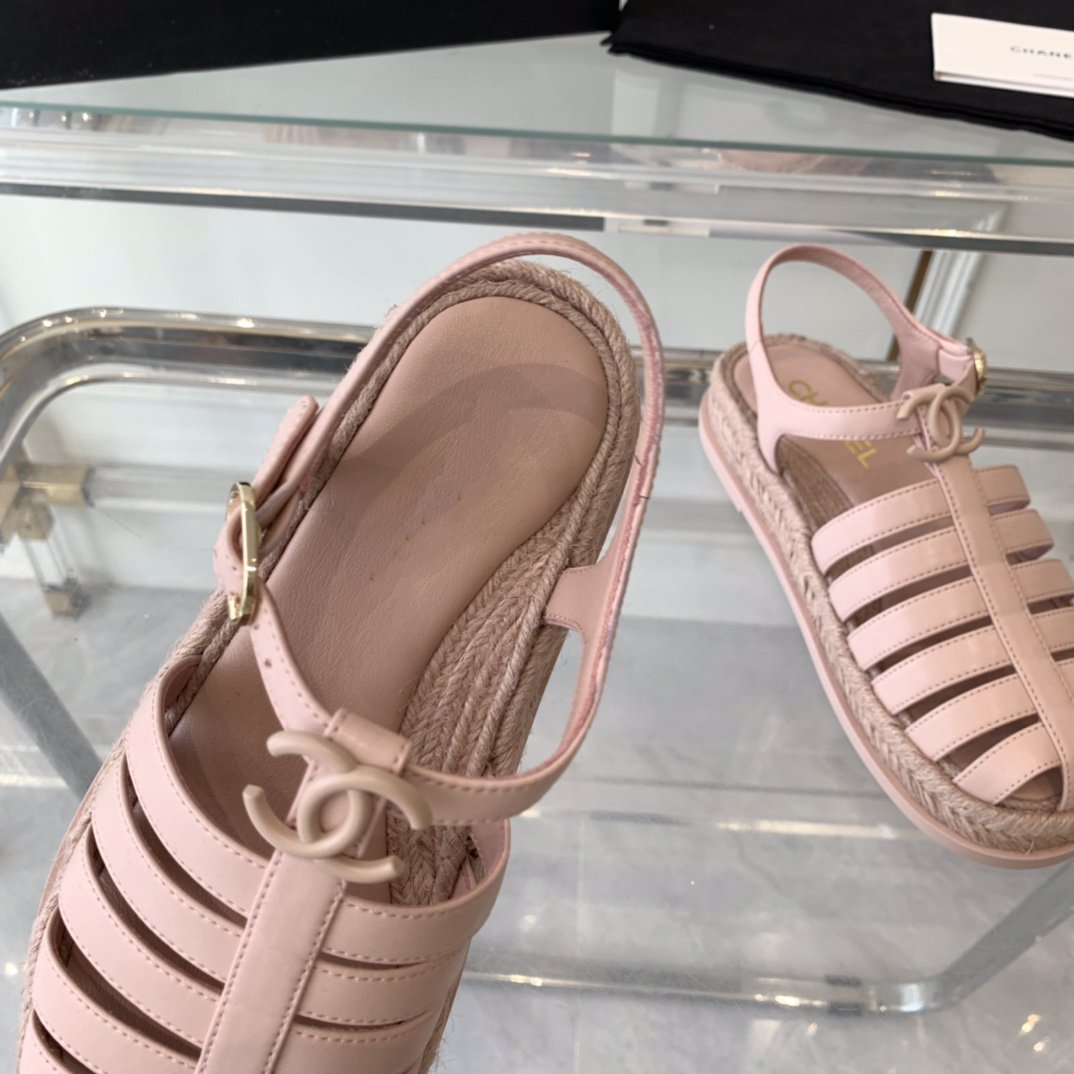 cc roman sandals pink lambskin - 35