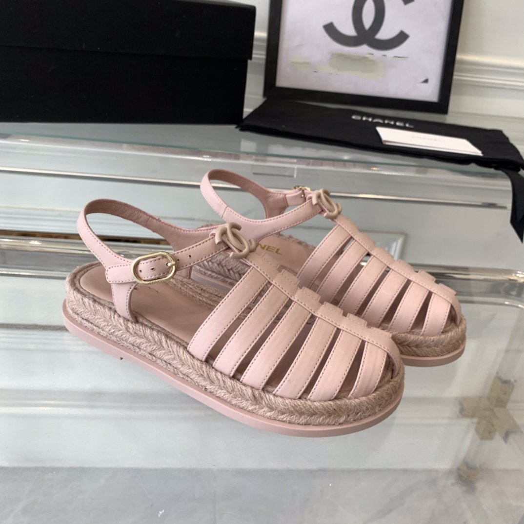 cc roman sandals pink lambskin - 35