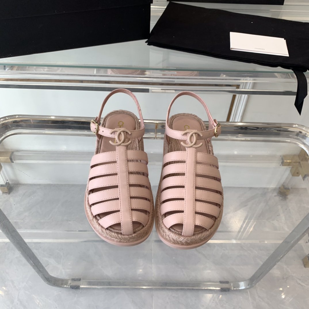 cc roman sandals pink lambskin - 35