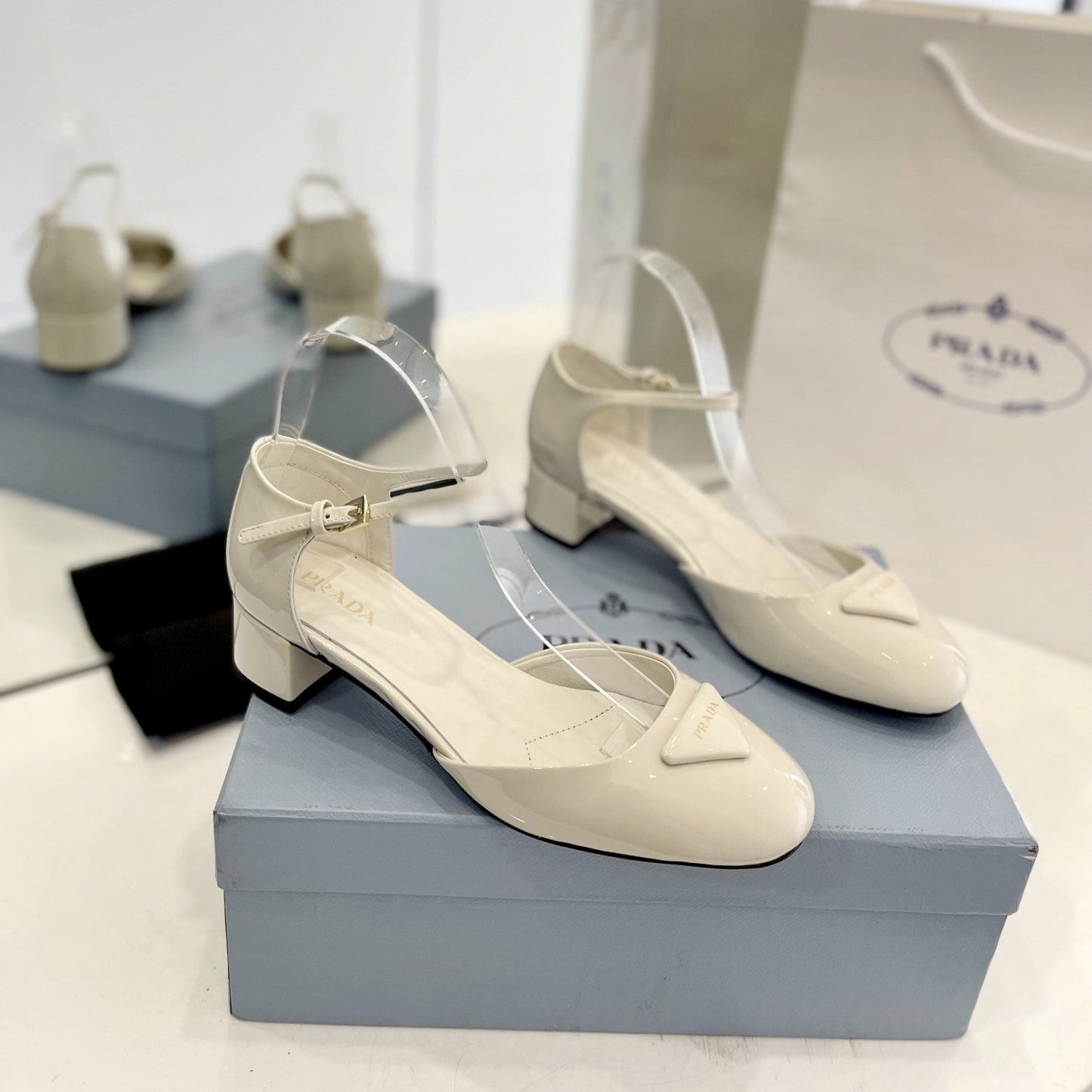 Pra Slingback 40 Square Sole White Patent Leather - 35