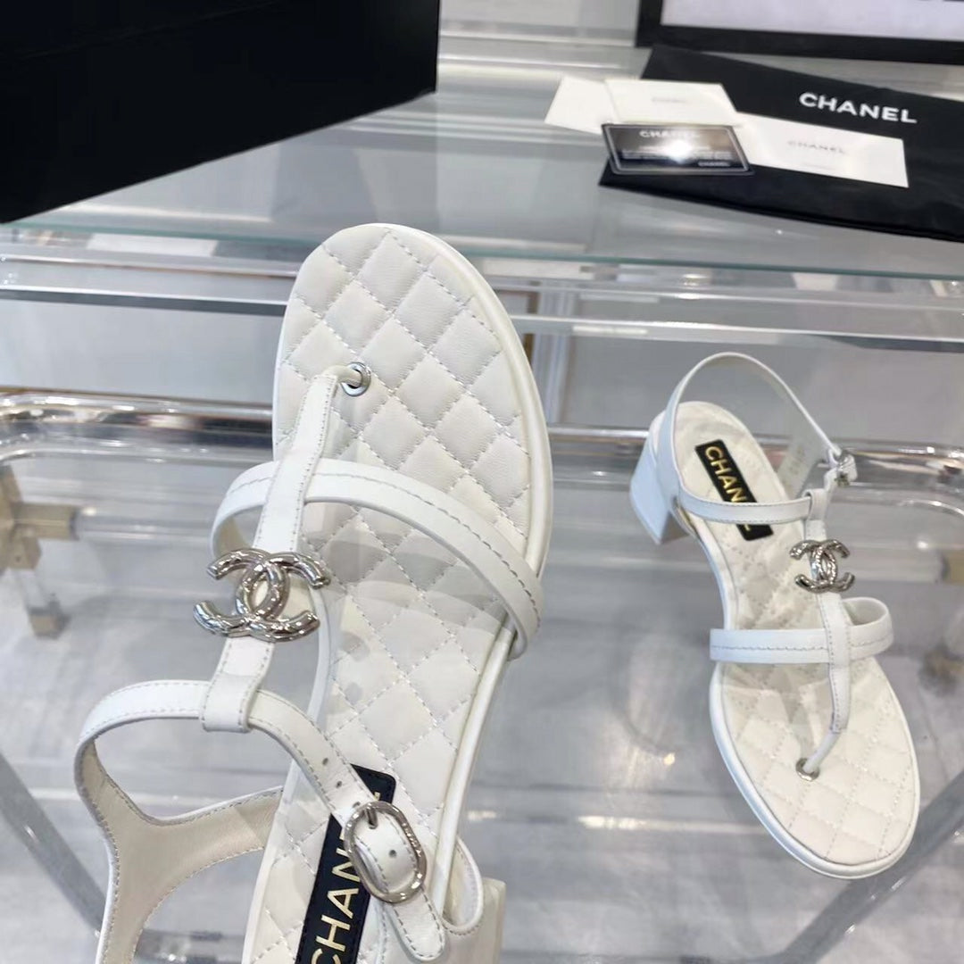cc sandals white quilted lambskin - 35