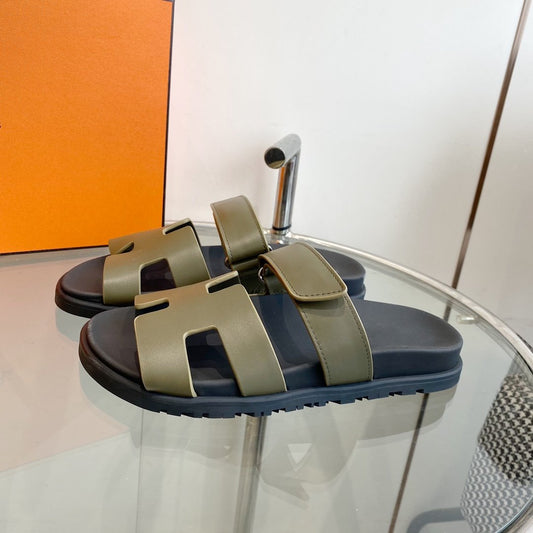 Шкіра теляча Chypre Sandal Clay Mastic - 35