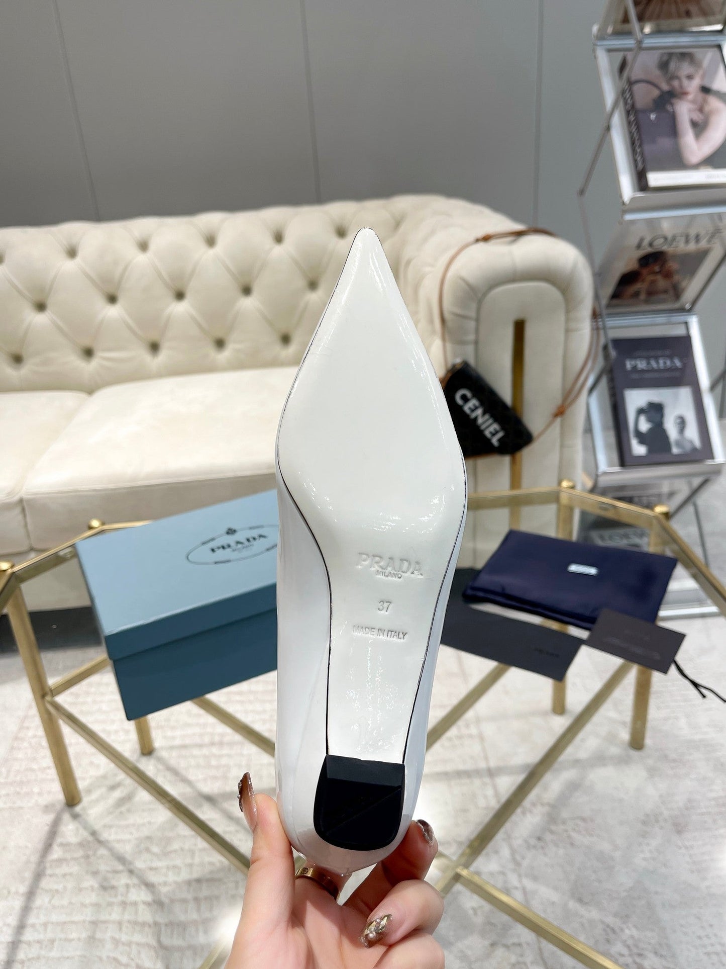 BALLET FLATS ATTACHED CREATIVE FLOWERS IN WHITE PATENT CALFSKIN - 34