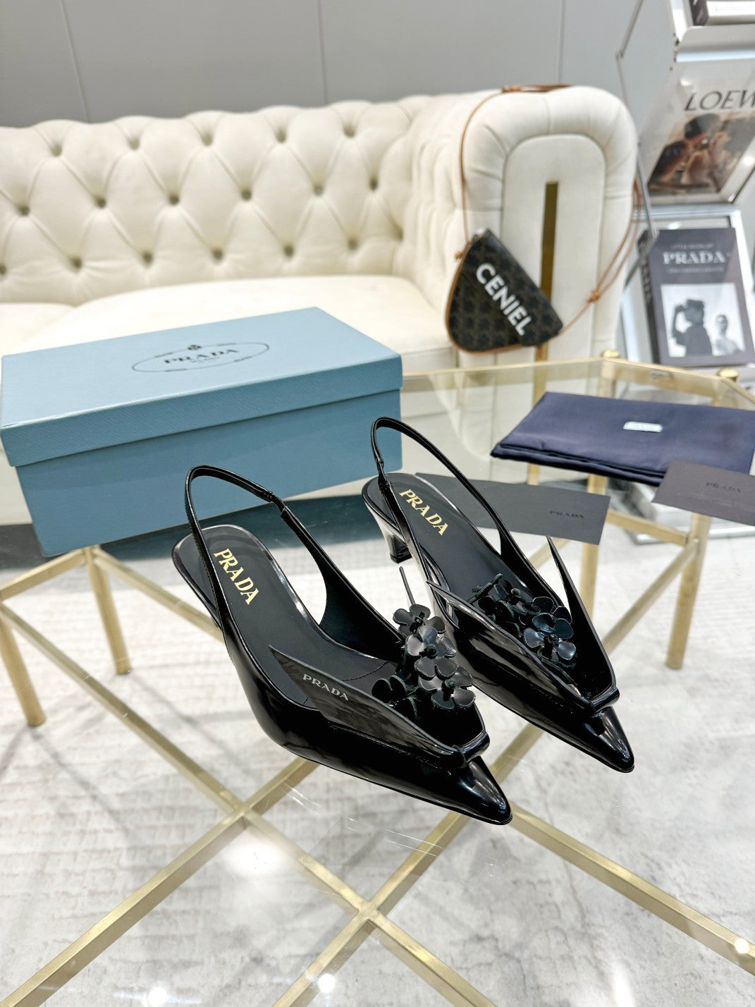 MEDIUM HEEL SLINGBACK ATTACHED CREATIVE FLOWERS IN BLACK PATENT CALFSKIN - 34