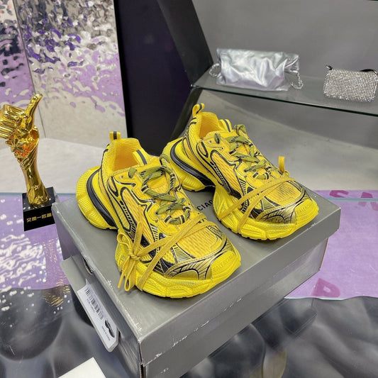 3XL SNEAKER IN YELLOW MIX BLACK MESH AND POLYURETHANE - 35