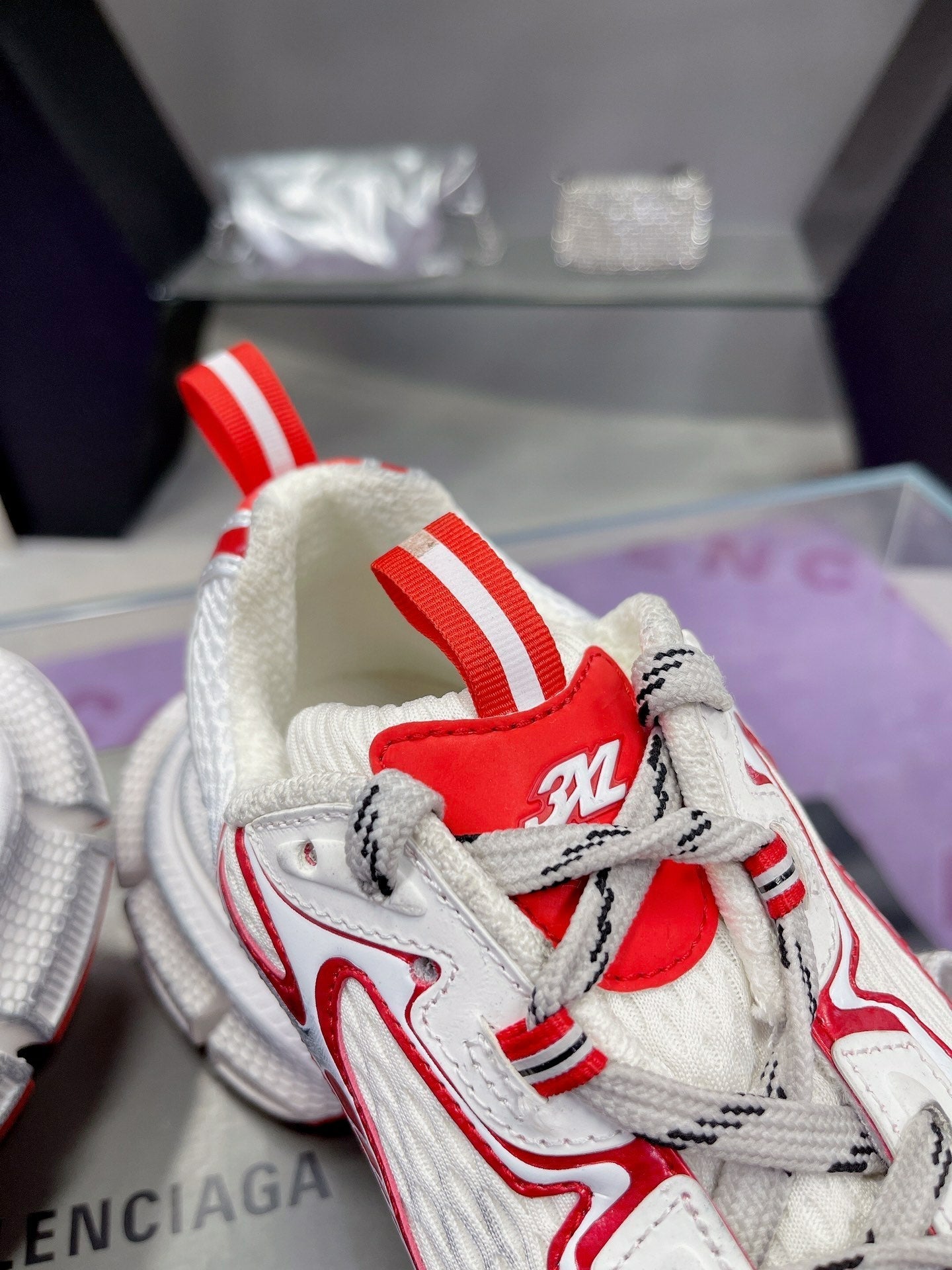 3XL SNEAKER IN RED MIX WHITE MESH AND POLYURETHANE - 35