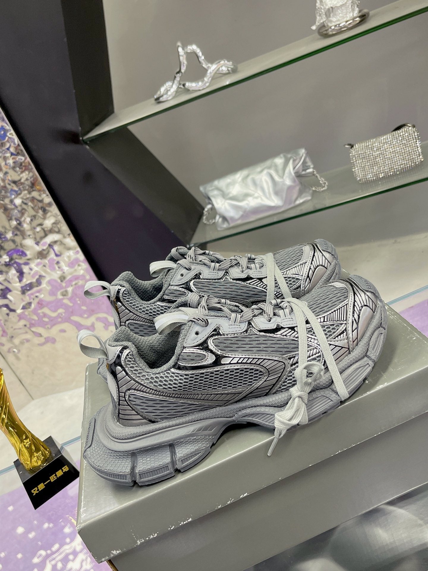 3XL SNEAKER IN ALL GRAY MESH AND POLYURETHANE - 35