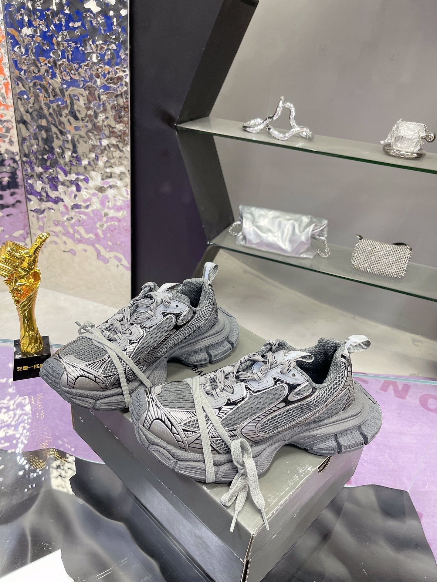 3XL SNEAKER IN ALL GRAY MESH AND POLYURETHANE - 35