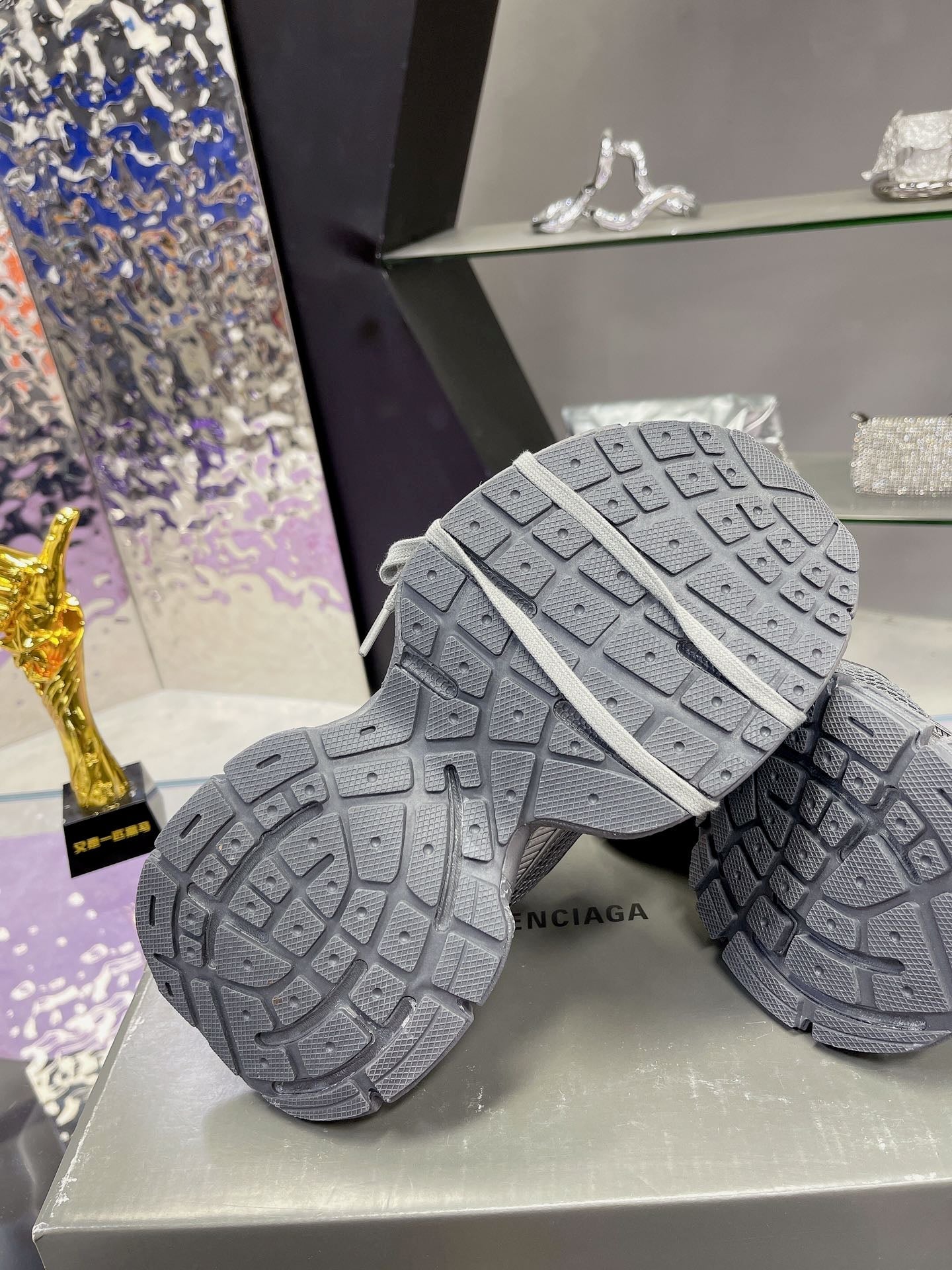 3XL SNEAKER IN ALL GRAY MESH AND POLYURETHANE - 35