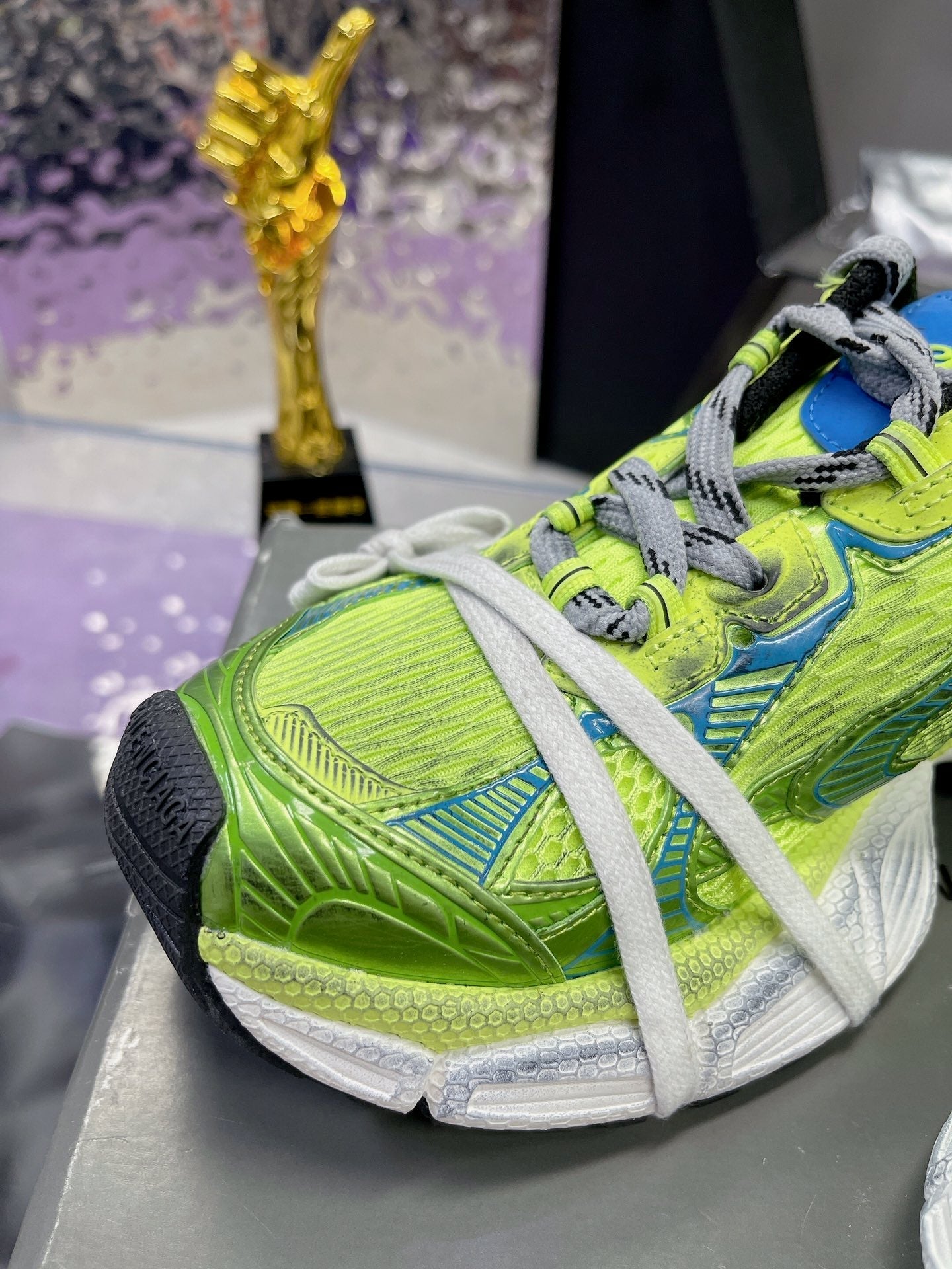 3XL SNEAKER IN NEON GREEN MESH AND POLYURETHANE - 35
