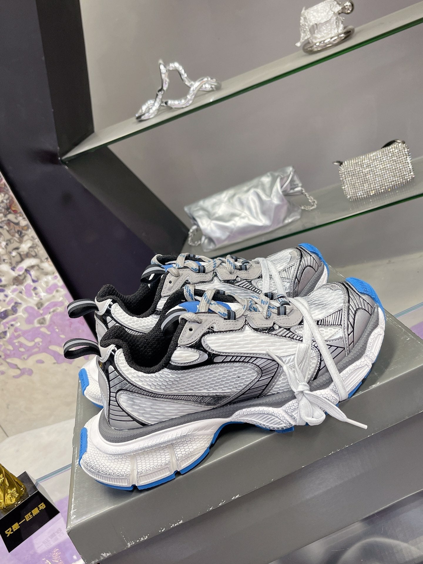 3XL SNEAKER IN WHITE GRAY BLUE MESH AND POLYURETHANE - 35